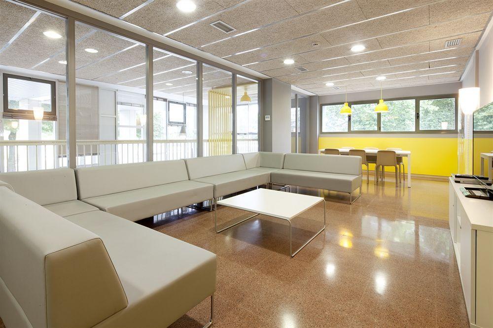 Residencia Universitaria Resa Manuel Agud Querol San Sebastian Bagian luar foto