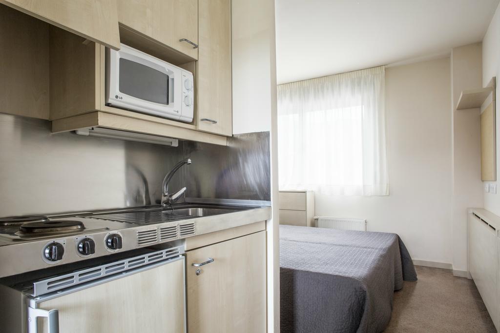 Residencia Universitaria Resa Manuel Agud Querol San Sebastian Bagian luar foto