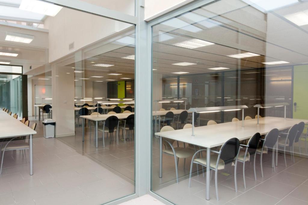 Residencia Universitaria Resa Manuel Agud Querol San Sebastian Bagian luar foto