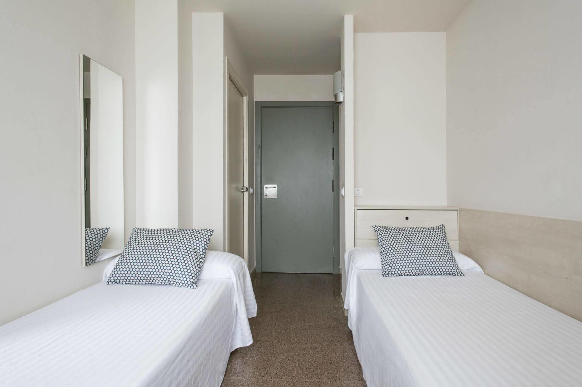 Residencia Universitaria Resa Manuel Agud Querol San Sebastian Bagian luar foto