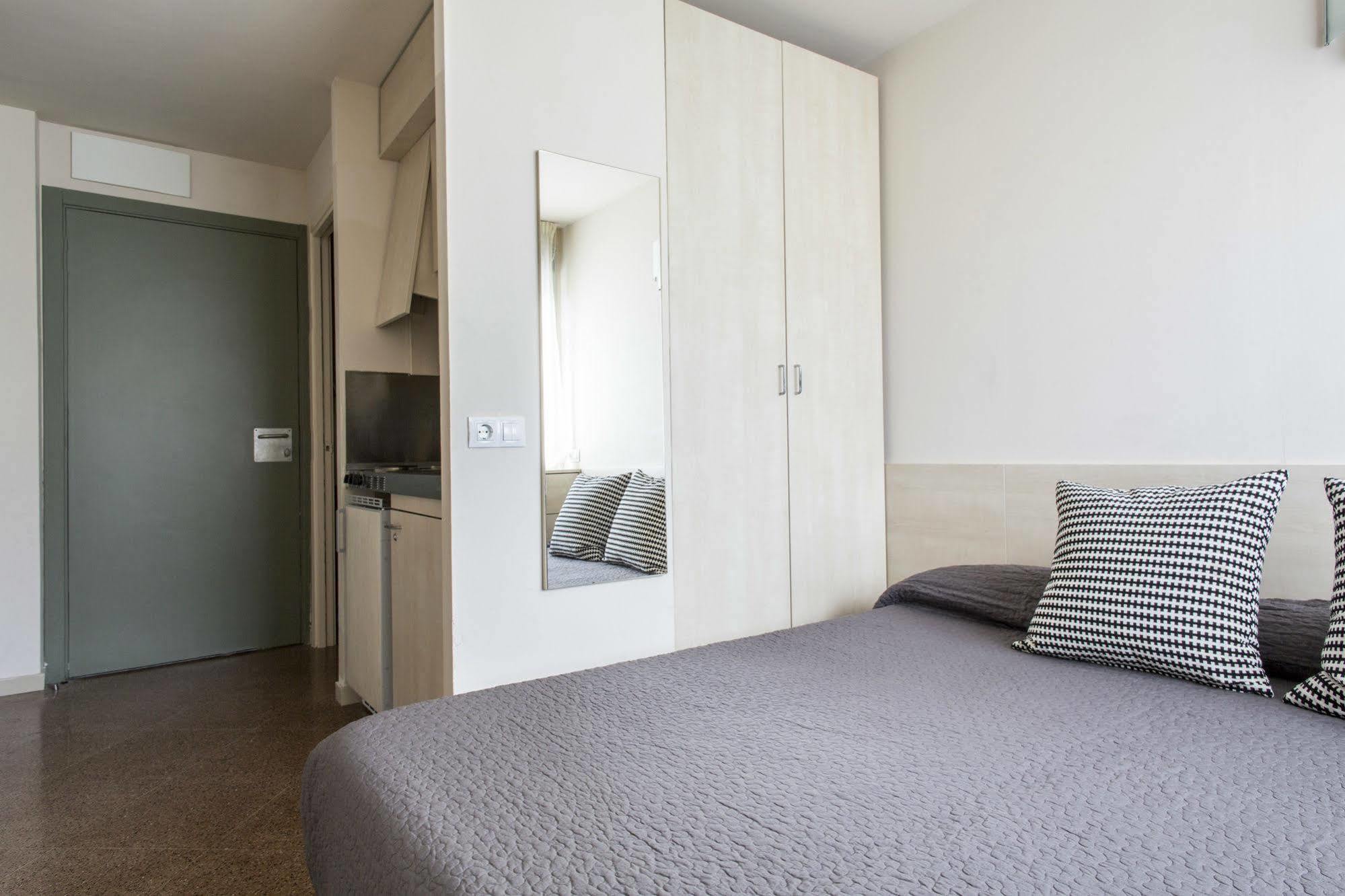 Residencia Universitaria Resa Manuel Agud Querol San Sebastian Bagian luar foto