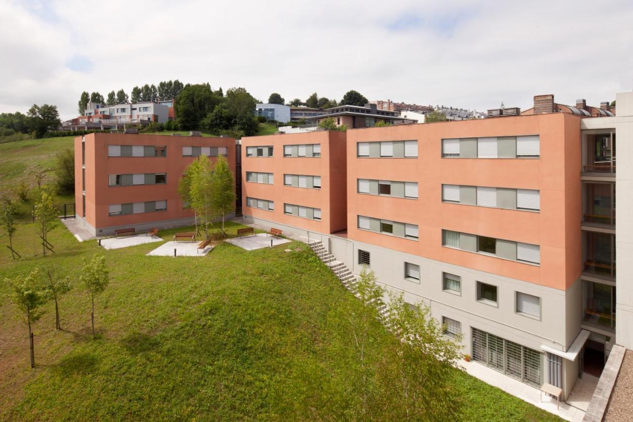 Residencia Universitaria Resa Manuel Agud Querol San Sebastian Bagian luar foto
