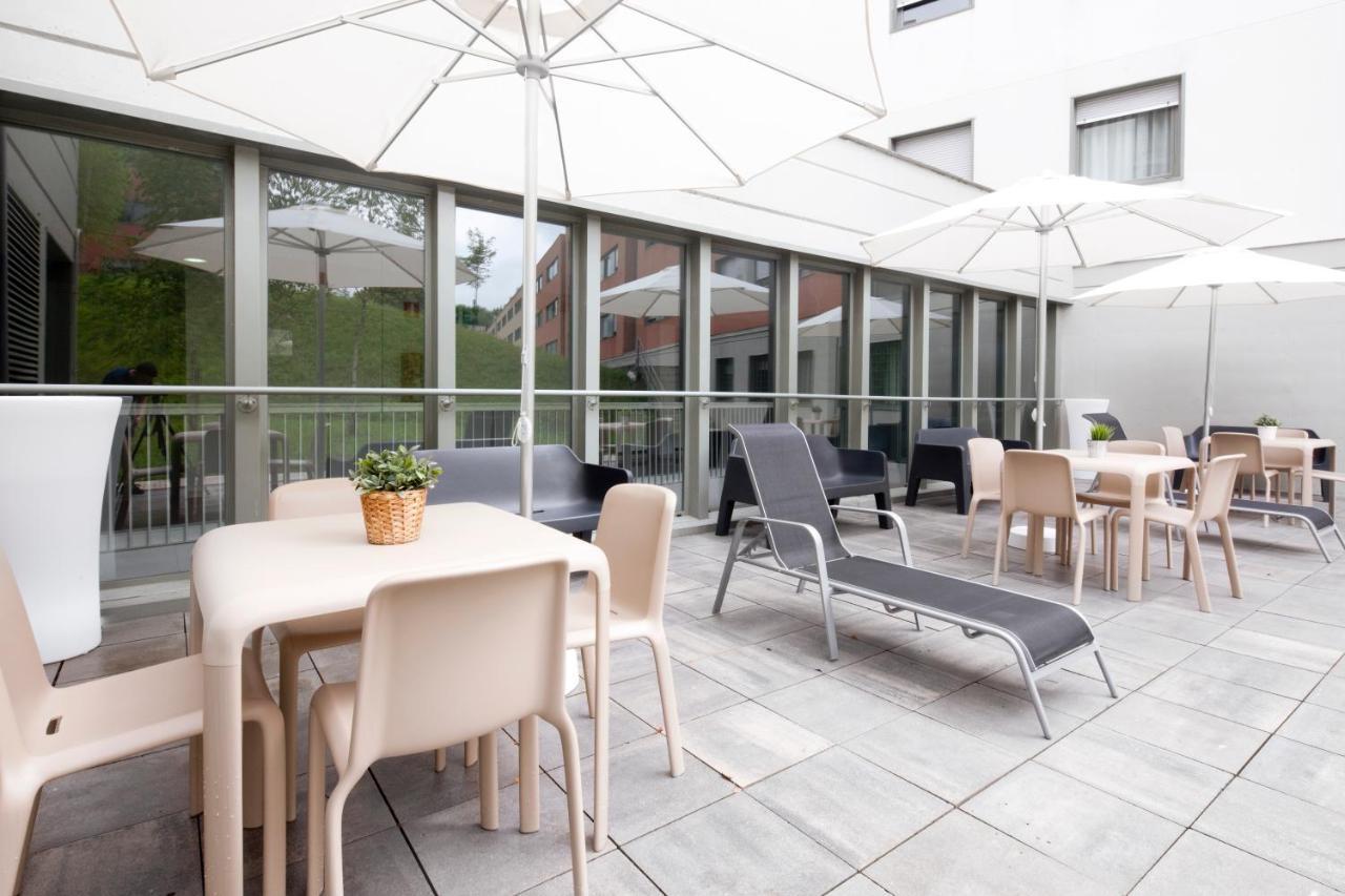 Residencia Universitaria Resa Manuel Agud Querol San Sebastian Bagian luar foto